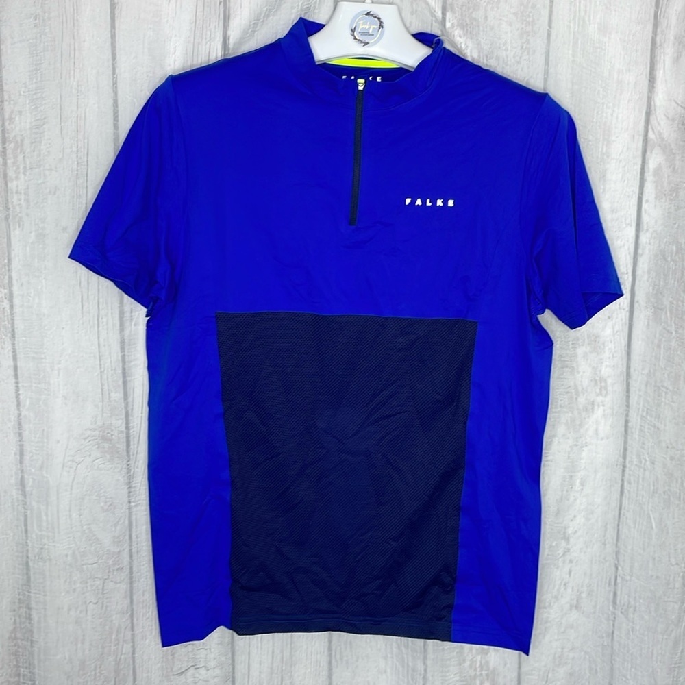 Falke Running shirt. NWT.​​